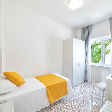 Royal Sunset ホテル