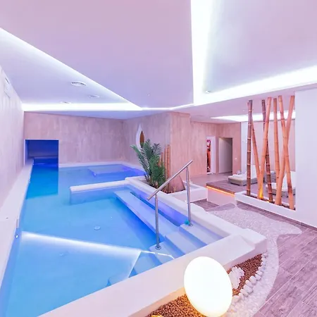 Royal Sunset & Hotel 4*
